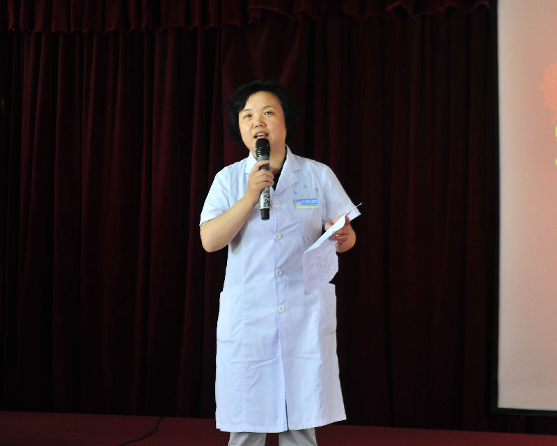 王娴静希望通过此次活动为患儿们带去欢乐